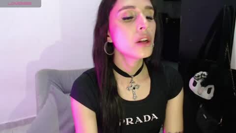 Snapshot of isa_hall chatting on 25, 7, 2026 Isabella Hall online show from 25, 7, 2026