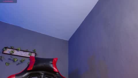 isa_salvatore online show from 10, 3, 2026