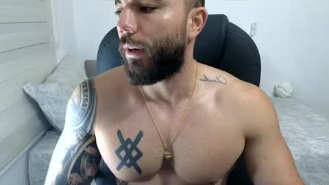 Isaac carter online show from 6, 4, 2026