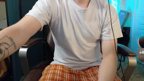 isaac online show from 2, 10, 2025