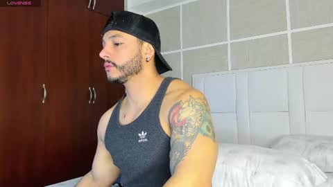 Snapshot of isaacs11 chatting on 19, 7, 2026 Isaac Surez online show from 19, 7, 2026