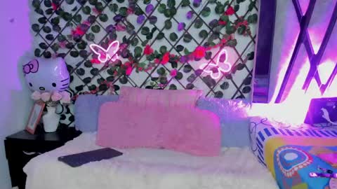 Snapshot of isabel_jamess chatting on 4, 6, 2026 Isa online show from 4, 6, 2026