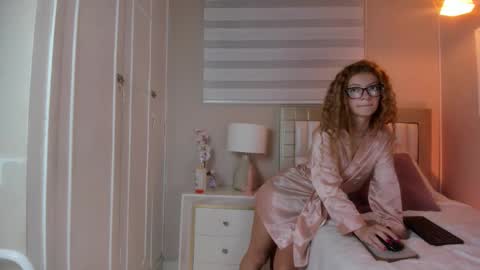 isabela__x online show from 28, 2, 2026