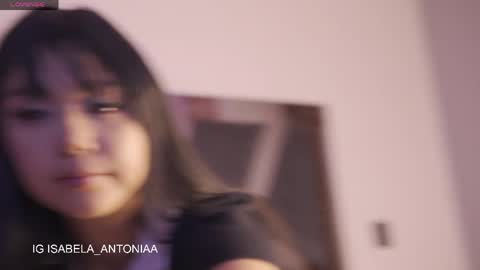 Snapshot of isabela_antonia_ chatting on 23, 4, 2026 online show from 23, 4, 2026