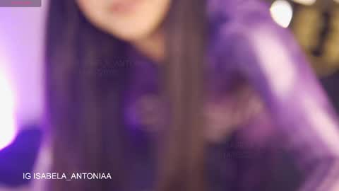 Snapshot of isabela_antonia_ chatting on 17, 5, 2026 online show from 17, 5, 2026