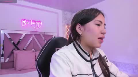 ISABELA  online show from 19, 12, 2025