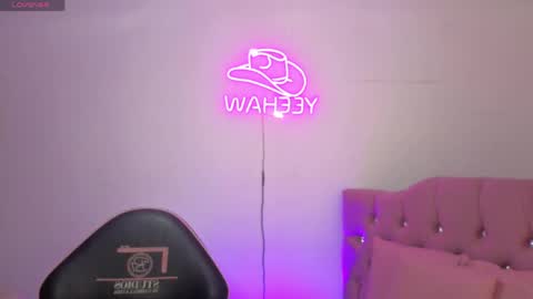 ISABELA  online show from 17, 4, 2026