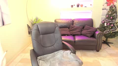 Snapshot of isabelabell chatting on 11, 1, 2025 Isabela online show from 11, 1, 2025