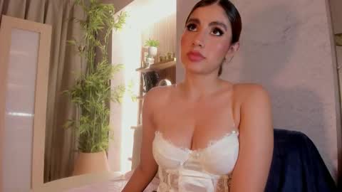 isabelastefano online show from 17, 2, 2026