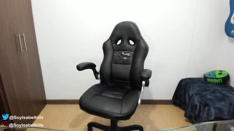 Snapshot of isabelhills chatting on 20, 11, 2025 Isa online show from 20, 11, 2025