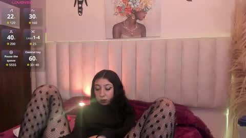 isabella_crofts online show from 14, 1, 2026
