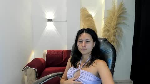 Isabella online show from 7, 5, 2026