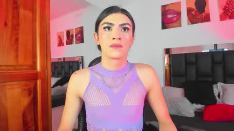 Isabella Moon9 online show from 13, 3, 2026