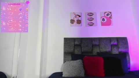 Snapshot of isabella_moon9 chatting on 9, 6, 2026 Isabella Moon9 online show from 9, 6, 2026