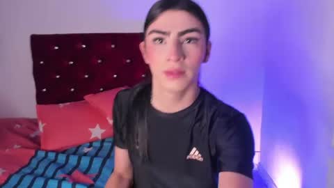 Snapshot of isabella_moon9 chatting on 24, 6, 2026 Isabella Moon9 online show from 24, 6, 2026