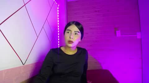 isabella_roseee online show from 13, 1, 2026