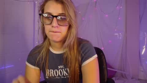 Isabella Rros online show from 13, 2, 2026