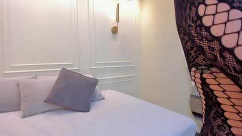 isabellaa_palacios online show from 20, 4, 2026