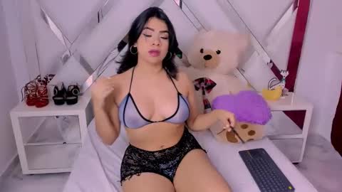 ISABELLA  online show from 16, 2, 2025