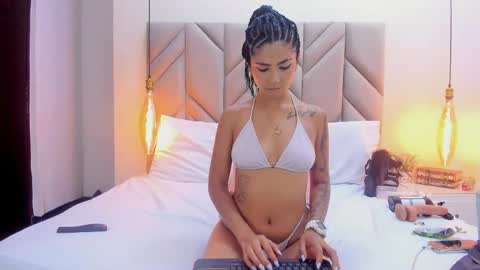 Snapshot of isabellafoox chatting on 8, 5, 2026 isabellafoox online show from 8, 5, 2026