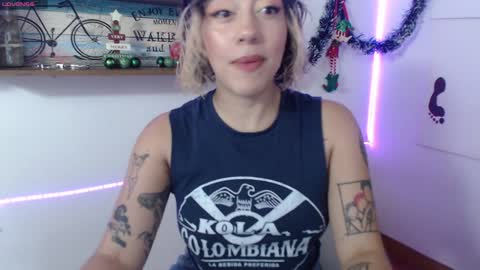 Snapshot of isabellakoff chatting on 10, 12, 2024 Tati - online show from 10, 12, 2024