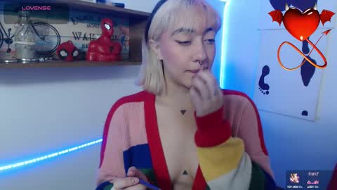 Snapshot of isabellakoff chatting on 12, 2, 2025 Tati - online show from 12, 2, 2025