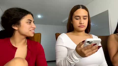 Snapshot of isabellakoffs chatting on 16, 1, 2025 Isabella.. back again online show from 16, 1, 2025