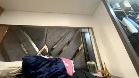 Snapshot of isabellakoffs chatting on 7, 10, 2025 Isabella.. back again online show from 7, 10, 2025