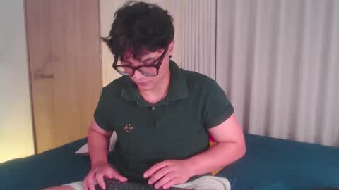 Isabella Mout  online show from 18, 4, 2026