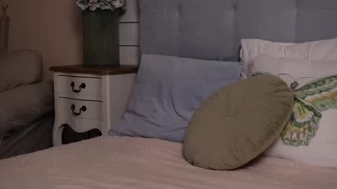 Snapshot of isabellamyst chatting on 8, 5, 2026 IsabellaMyst online show from 8, 5, 2026