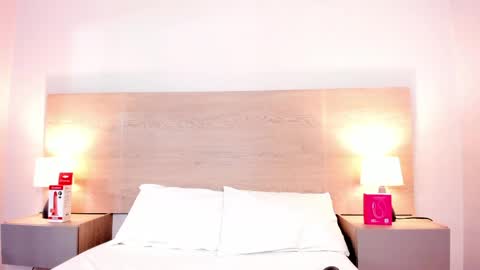 Snapshot of isabellathomass chatting on 25, 5, 2026 isabellathomass online show from 25, 5, 2026