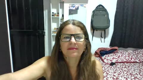 Snapshot of isabellawouti chatting on 3, 8, 2026 isabella online show from 3, 8, 2026