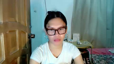 Snapshot of isabelle_amore chatting on 31, 5, 2026 Ysa online show from 31, 5, 2026