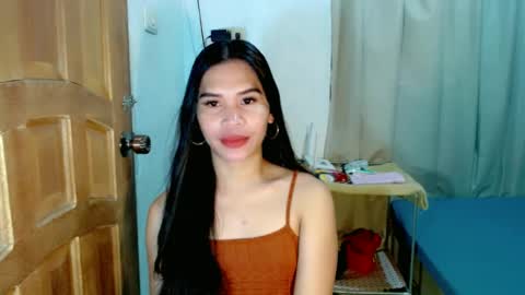 Snapshot of isabelle_amore chatting on 20, 6, 2026 Ysa online show from 20, 6, 2026