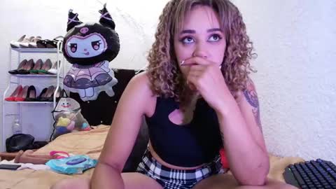 Snapshot of isabelle_sara chatting on 14, 3, 2026 isabelle_sara online show from 14, 3, 2026