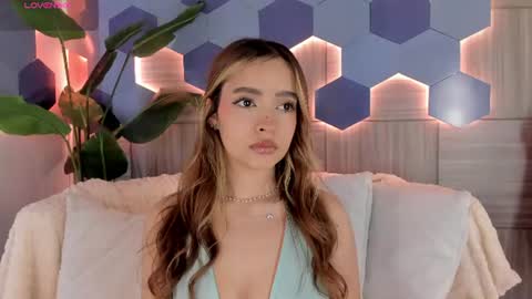 Snapshot of isabellestorm chatting on 5, 7, 2026 online show from 5, 7, 2026