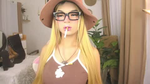 isabelliza princess online show from 11, 4, 2026