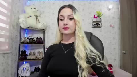 ISABELLA online show from 15, 5, 2026