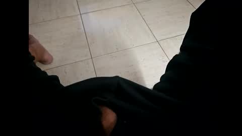 Snapshot of iscrewinutibolt chatting on 10, 2, 2025 Carlos online show from 10, 2, 2025