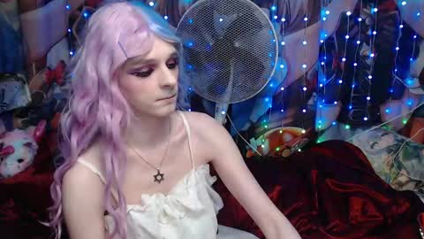 Snapshot of iselestias chatting on 31, 5, 2026 Sele online show from 31, 5, 2026