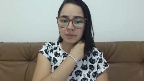 Emma online show from 27, 10, 2025