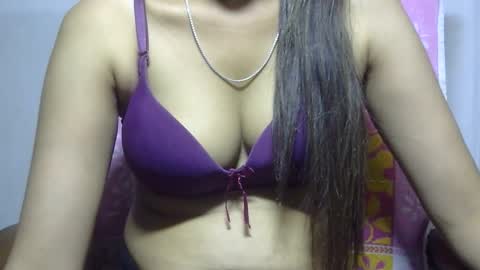 Snapshot of ishika_ishu chatting on 26, 5, 2026 ishika_ishu online show from 26, 5, 2026