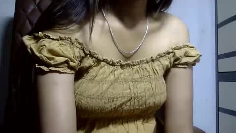 Snapshot of ishika_ishu chatting on 29, 5, 2026 ishika_ishu online show from 29, 5, 2026