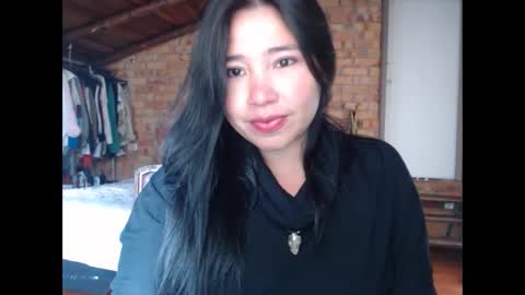 Snapshot of isis_moon88 chatting on 8, 10, 2025 isis online show from 8, 10, 2025