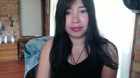 Snapshot of isis_moon88 chatting on 29, 10, 2025 isis online show from 29, 10, 2025