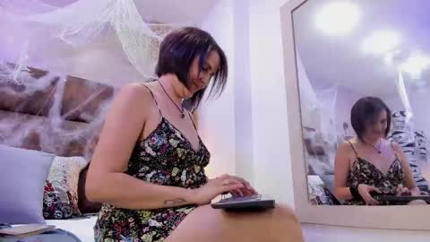 Snapshot of isisblakee chatting on 31, 10, 2025 Isis online show from 31, 10, 2025