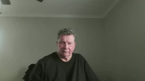 island625103 online show from 31, 1, 2026