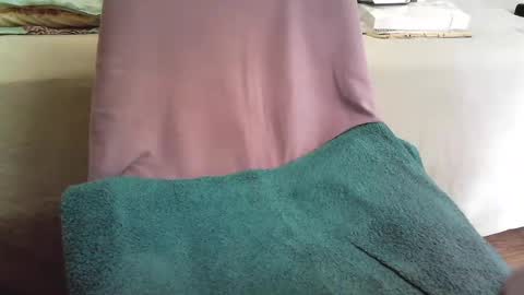 islandforfun online show from 10, 2, 2025