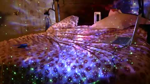 iSlayBunny online show from 8, 3, 2026