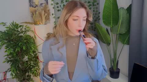 Emilia online show from 4, 2, 2026